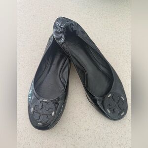 Vintage Tory Burch patent leather Ballet Flats. SIZE 7.5.